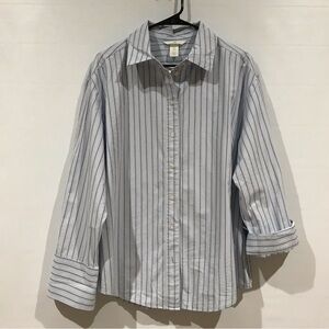 H&M Women’s Light Blue Striped Shirt